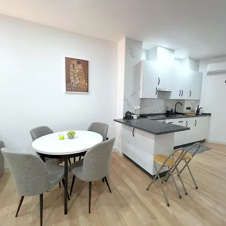Evans Realty Bm Lujoso Y Moderno Estudio * 马拉加